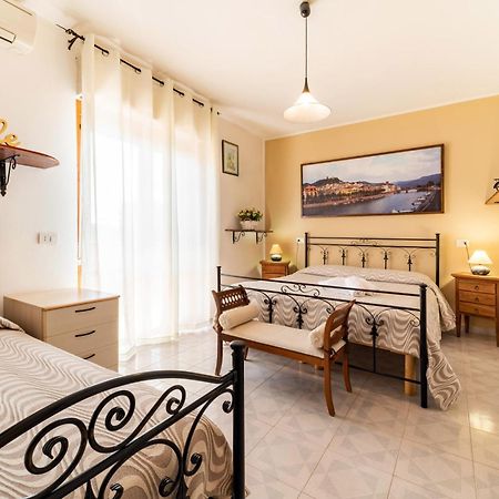 Bed and Breakfast I Gerani Bosa Esterno foto
