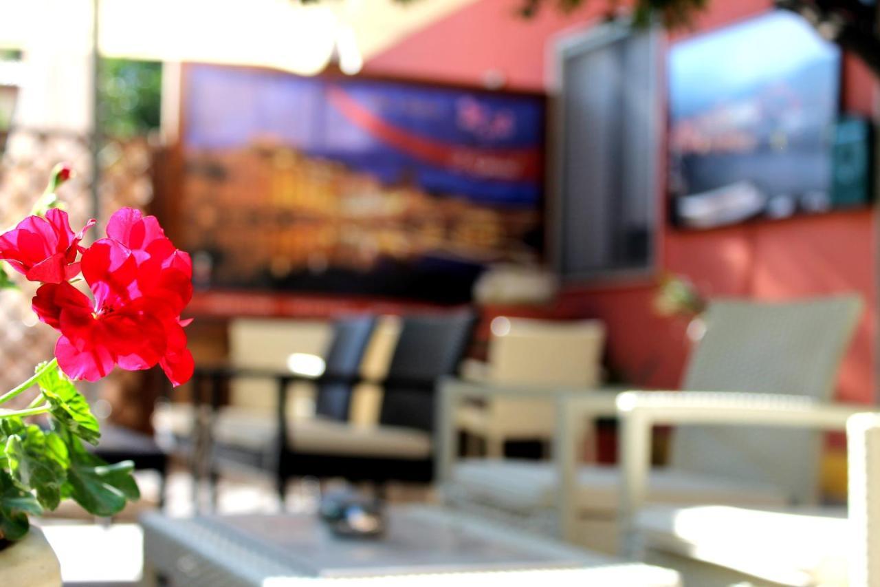 Bed and Breakfast I Gerani Bosa Esterno foto